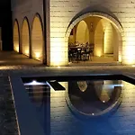 Aurasia 4*