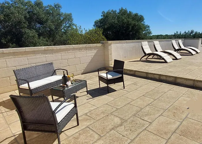 ベッド・アンド・ブレックファスト Aurasia オストゥーニ