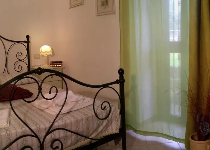 فندق مبيت وإفطار Aurasia 4*