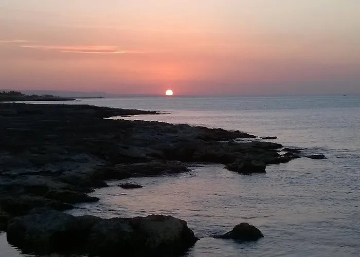 ベッド・アンド・ブレックファスト Aurasia 4*