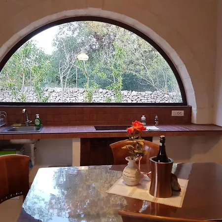 Trulli Aurasia Ostuni