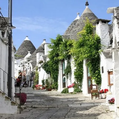 Trulli Aurasia Ostuni