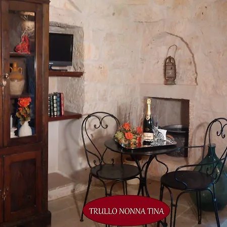 Trulli Aurasia * Ostuni